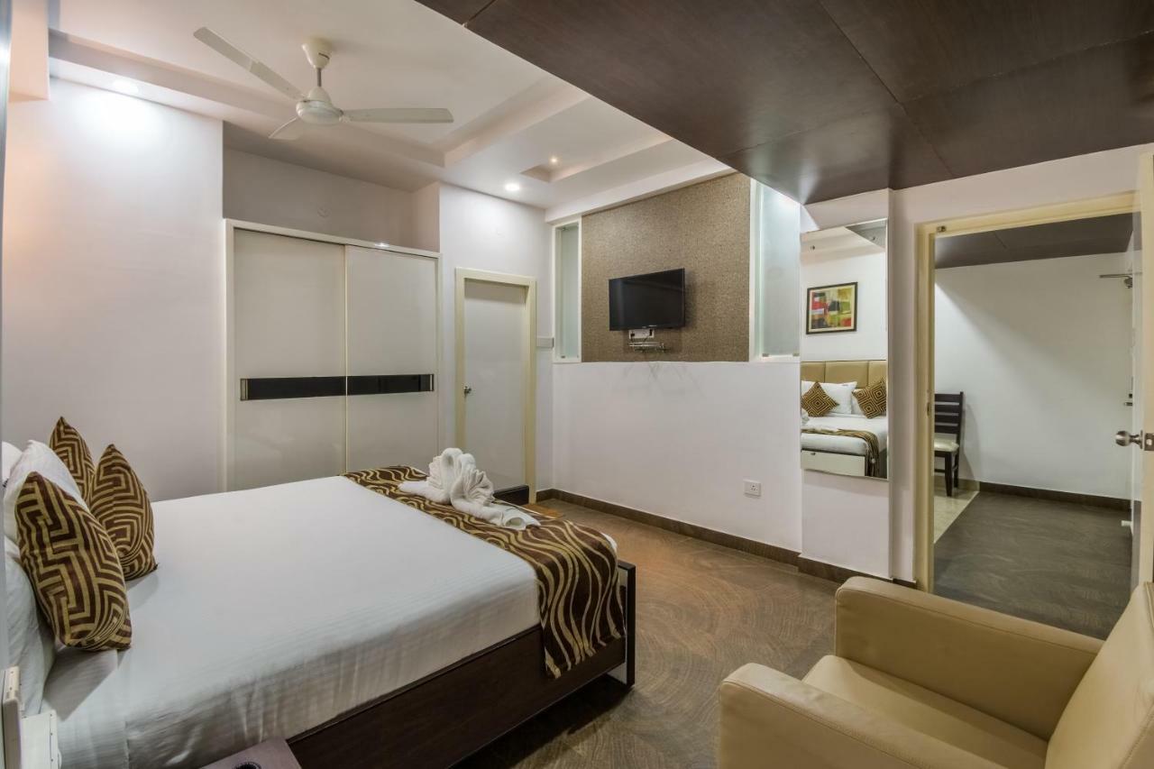 Hotel V Royal Park Guntur Exterior photo